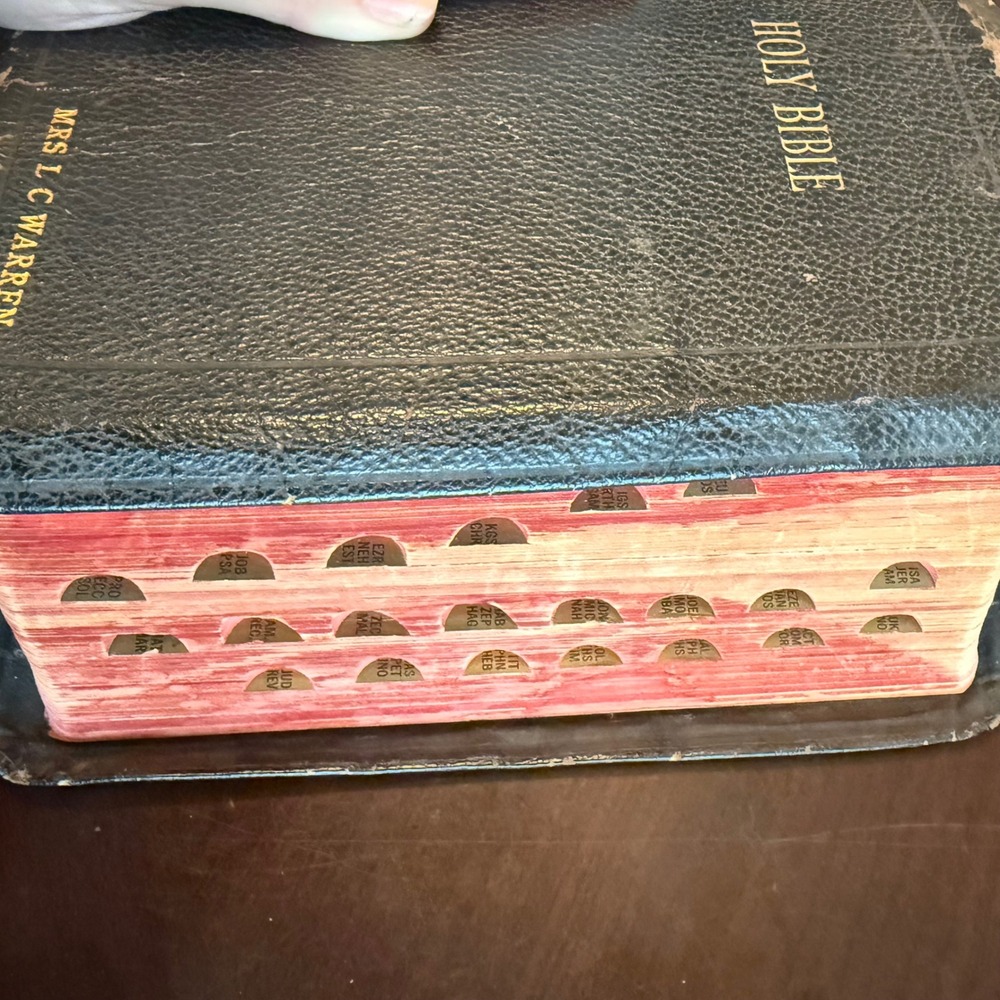 Vintage 1947 KJV Holy Bible Spencer Press Large Type Red Letter Thumb Indexed - Picture 14 of 14